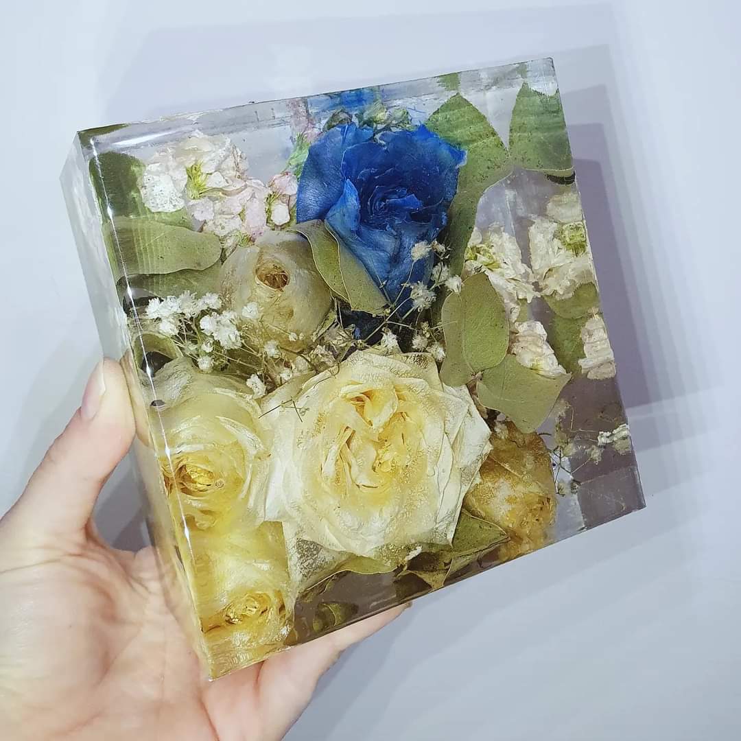 Bouquet sposa in resina forma quadrata media