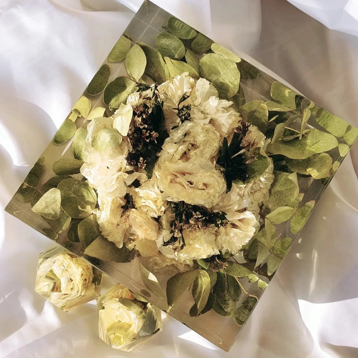 Bouquet sposa in resina forma quadrata grande