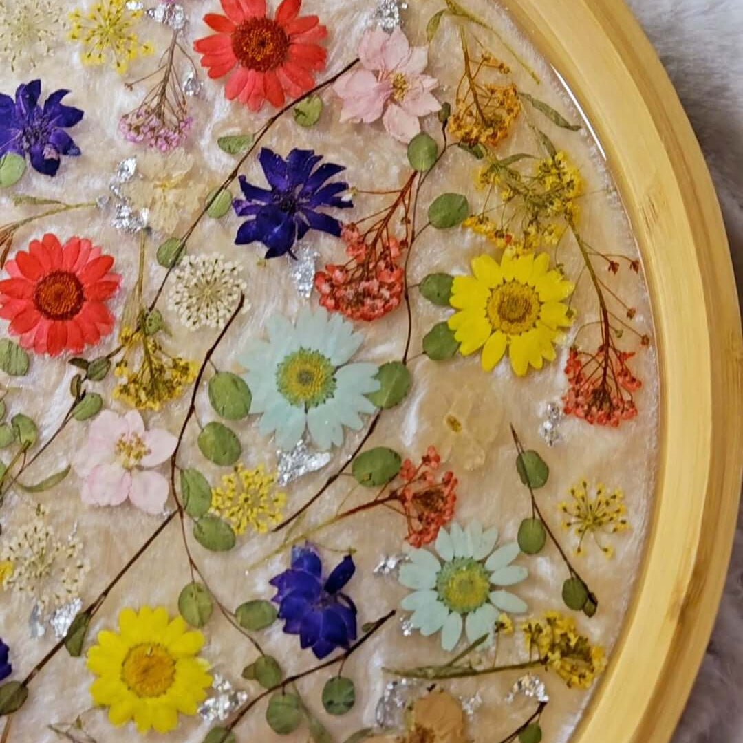 Vassoio in bambù e resina