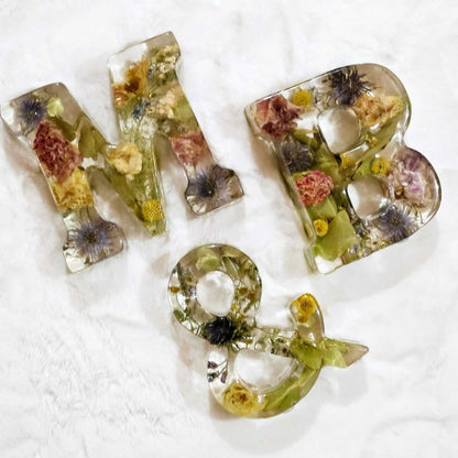 Conservazione bouquet sposa in resina - Iniziali Giganti