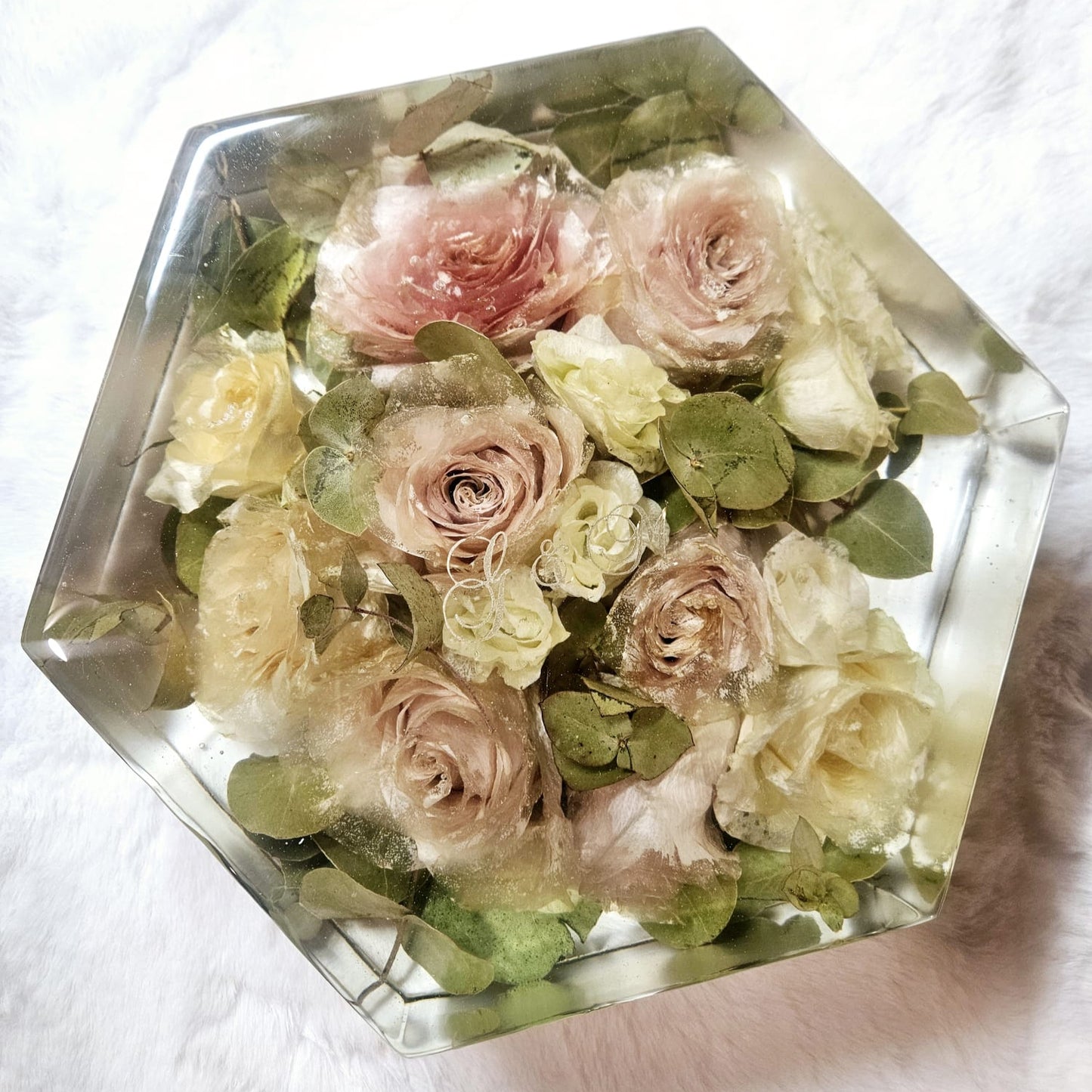 Bouquet in resina forma esagonale media