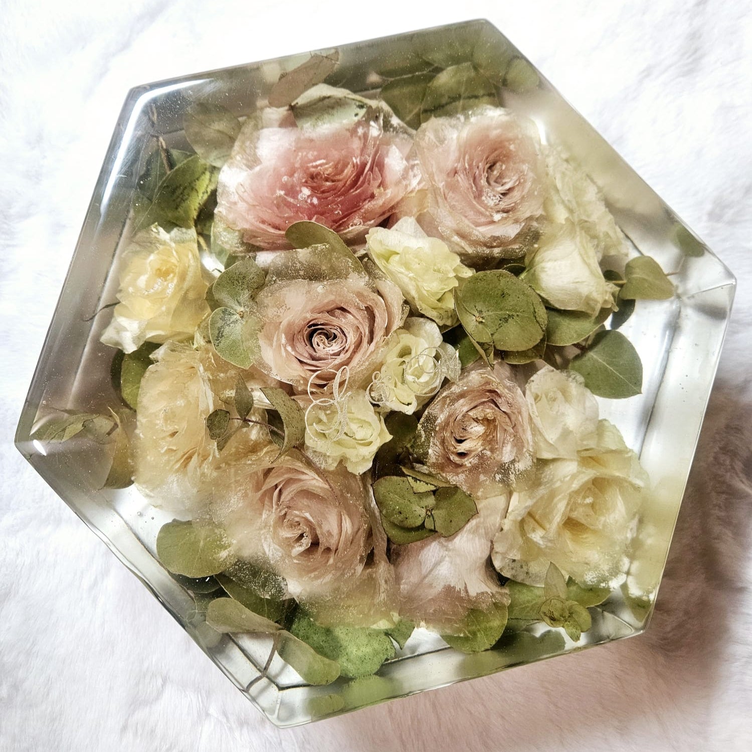 Bouquet in resina forma esagonale media