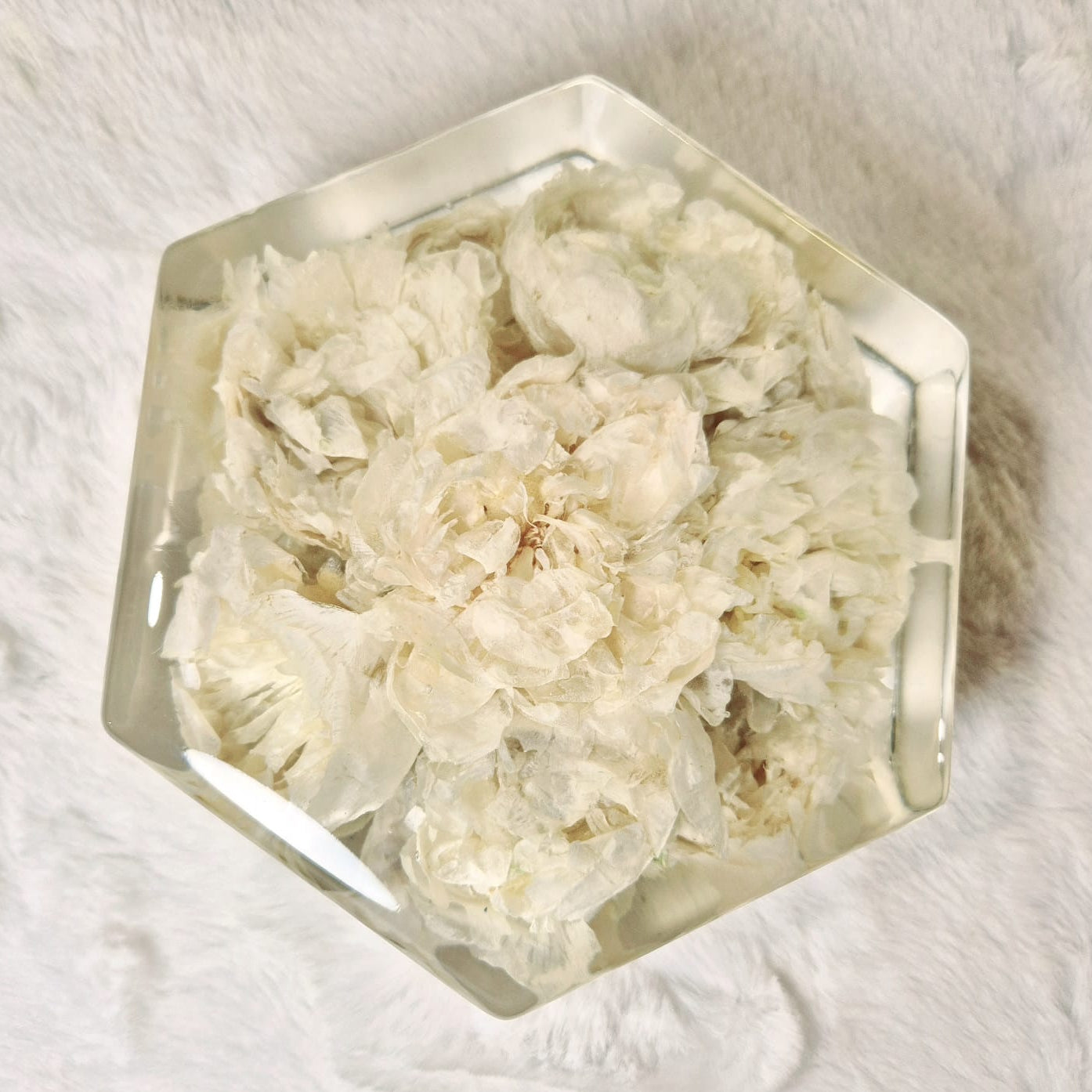 Bridal bouquet preservation - hexagonal shape