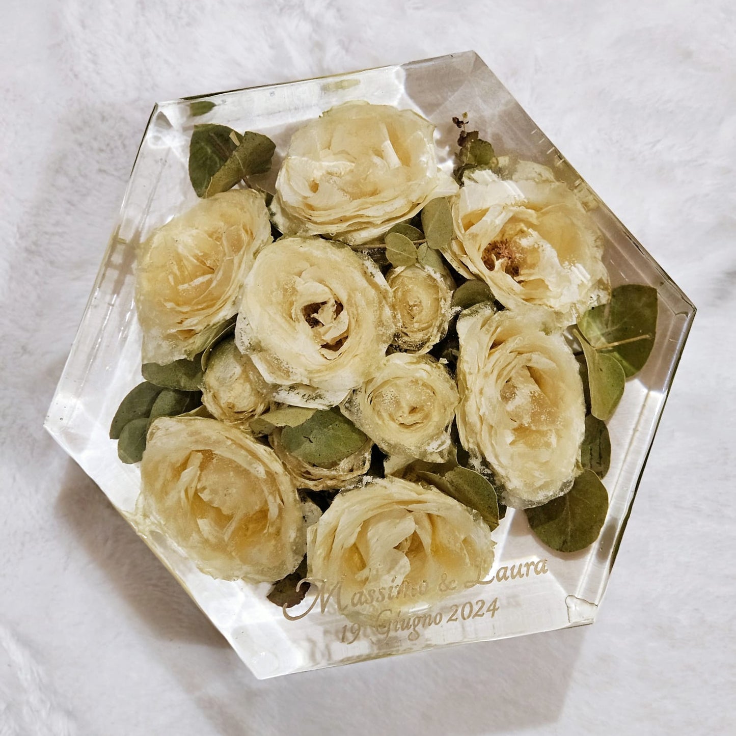 Bridal bouquet preservation - hexagonal shape