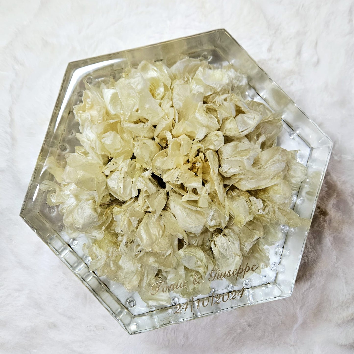 Bridal bouquet preservation - hexagonal shape