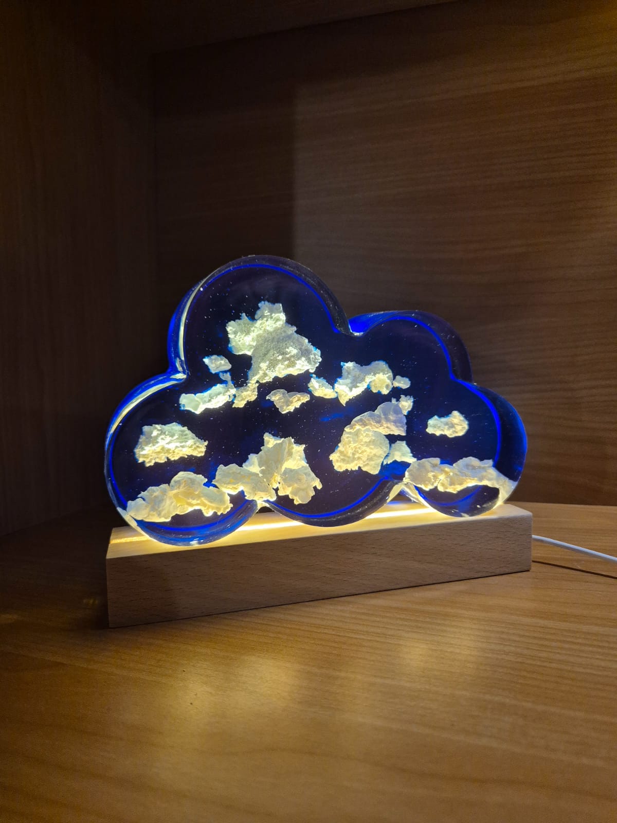 Lampada in resina Nuvola
