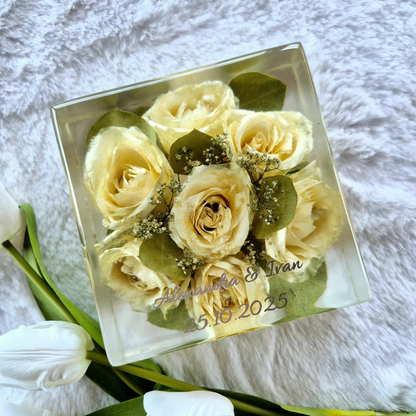 Preserving a bridal bouquet - square shape