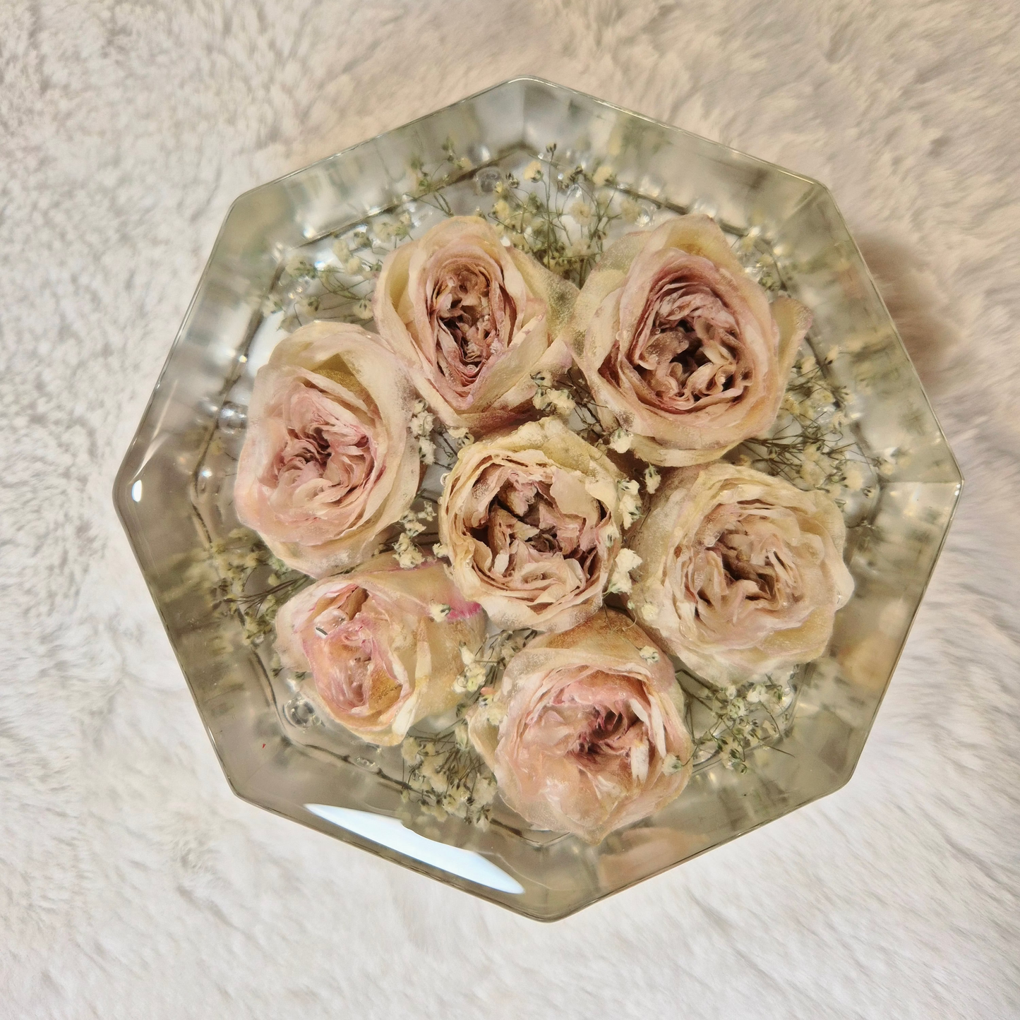Bridal bouquet preservation - hexagonal shape