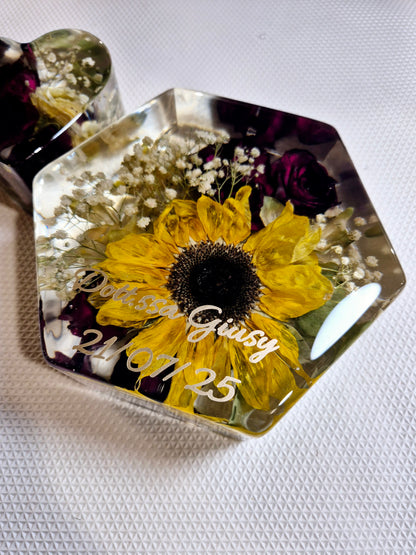 Bridal bouquet preservation - hexagonal shape