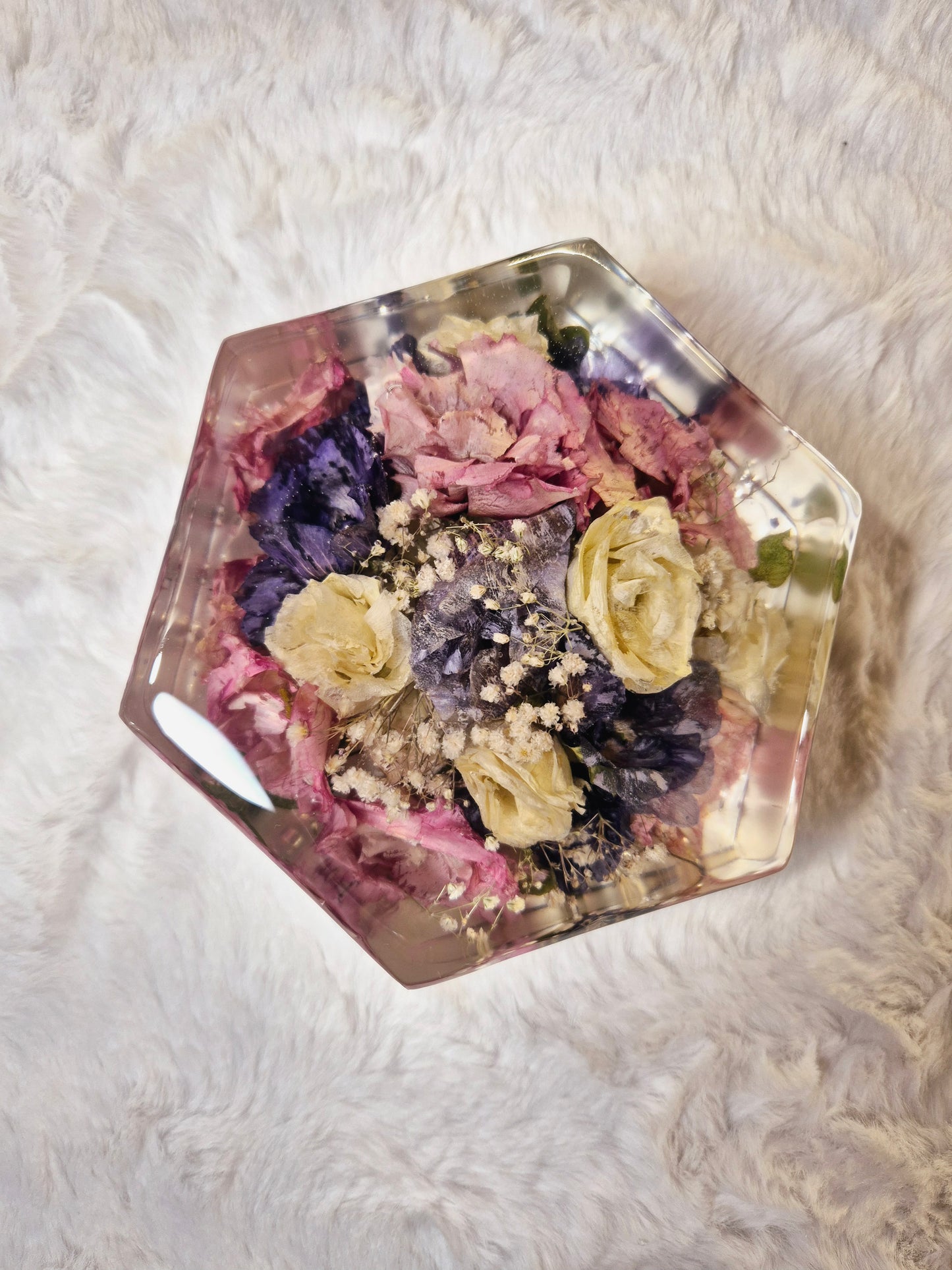 Bridal bouquet preservation - hexagonal shape