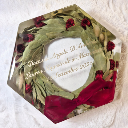 Resin laurel wreath